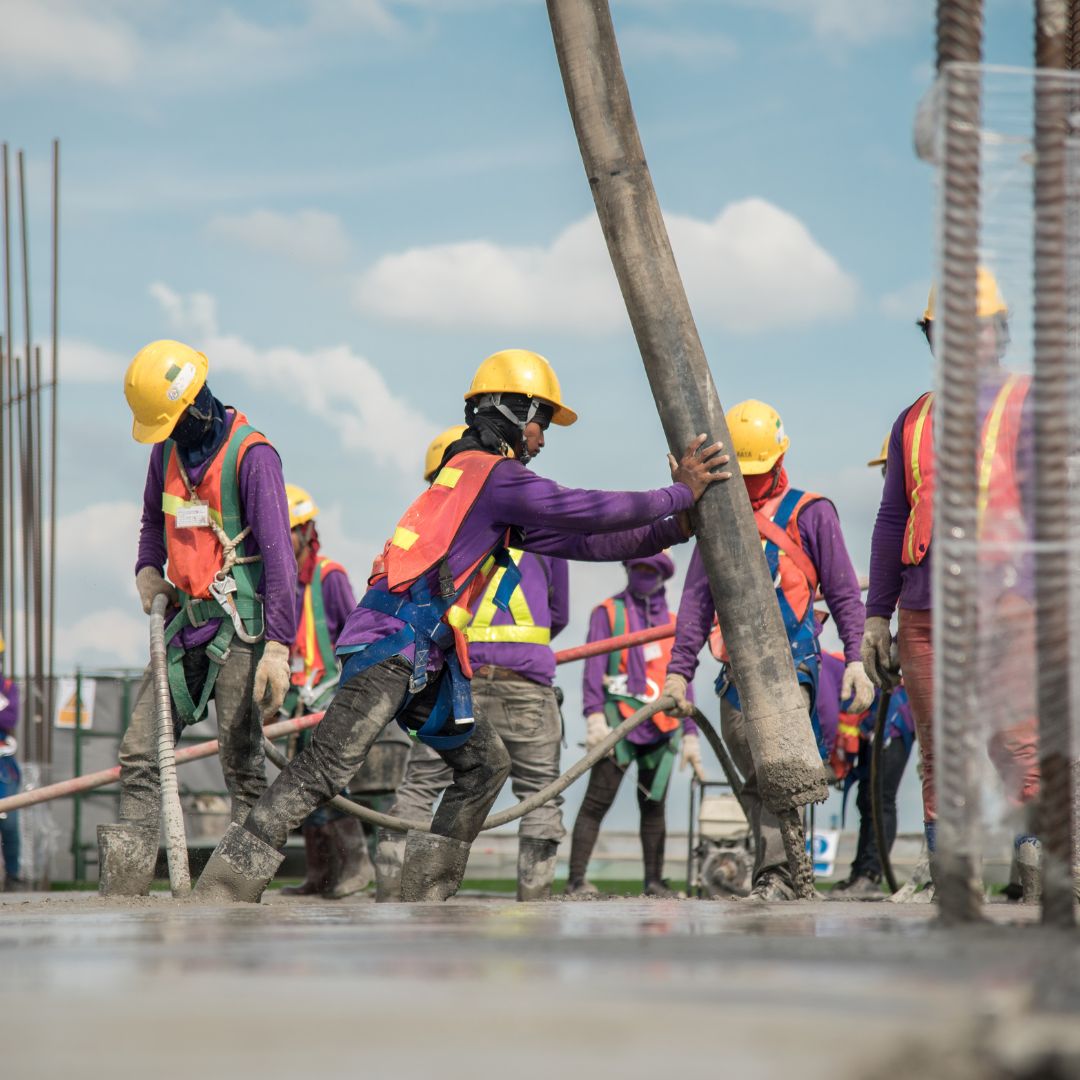 A J&M Controle Tecnológico de Obras é uma empresa especializada em serviços de controle tecnológico, atuando com excelência nos segmentos de terraplenagem, usinas de solos, usinas de asfalto, túneis de concreto, pavimentação e concreto.